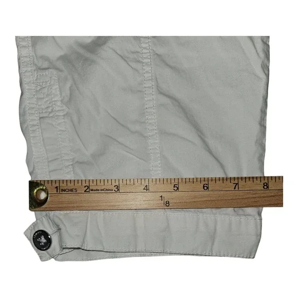Chico's Capri Pants 2 Crop Women's White Cargo Pockets Casual Preppy - Picture 5 of 10